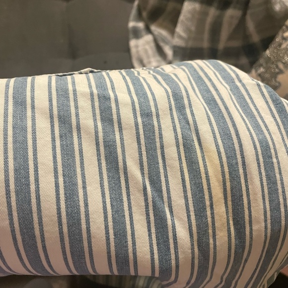 SOLD American Eagle Retro Indigo Stripe Mom jeans - Picture 7 of 7